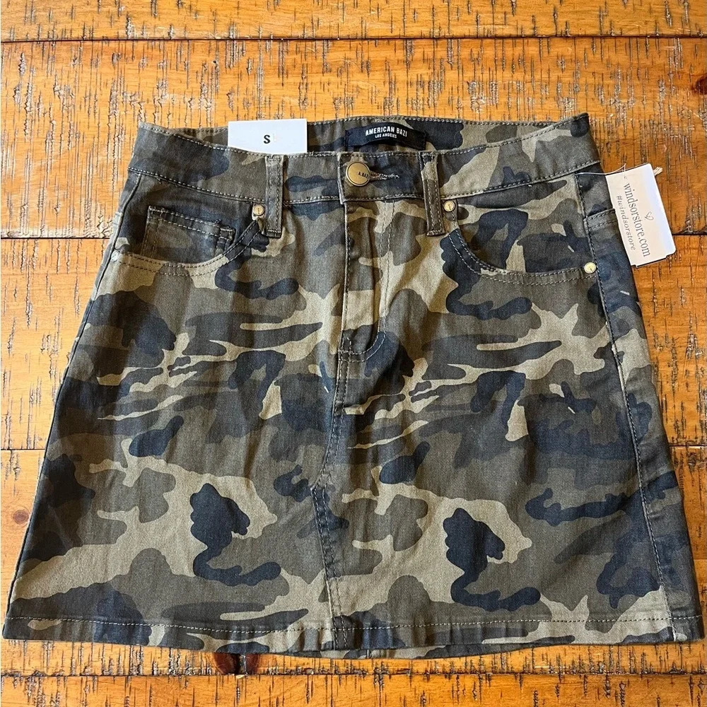 American Bazi‎ Camo Mini Skirt